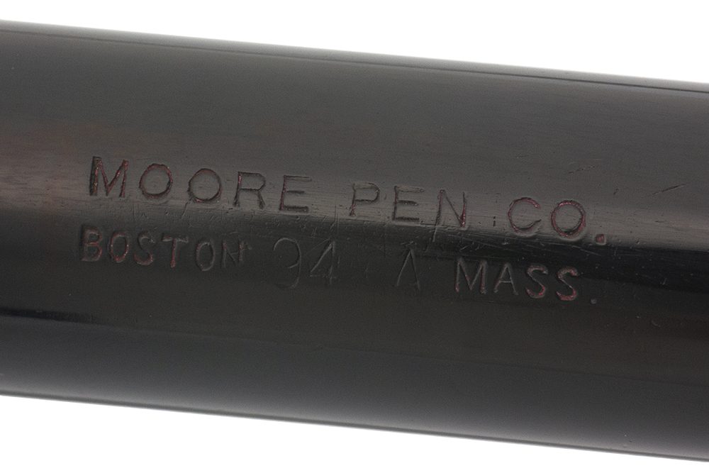 Moore L-94 万年筆 Moore 94-A Fountain Pen (1940s) - Black w GT, Lever Filler, 14k